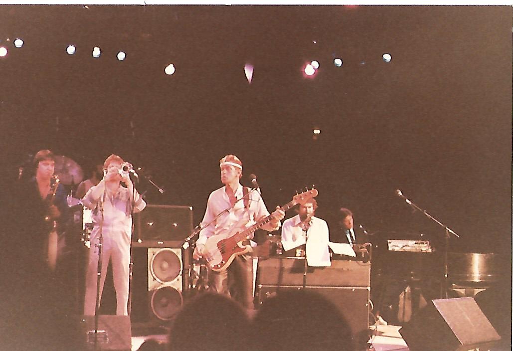 Chicago1982-06-12ValleyForgeMusicFairPA (13).jpg